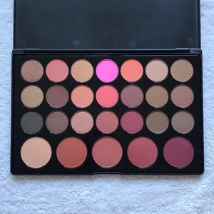 BH Cosmetics Blushed Neutrals Eye & Cheek Palette